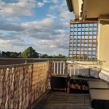 Budget Suite Mit Balkon - Privatzimmer In Wohnung - Netflix & Minibar Inklusive Koblenz  Eksteriør billede