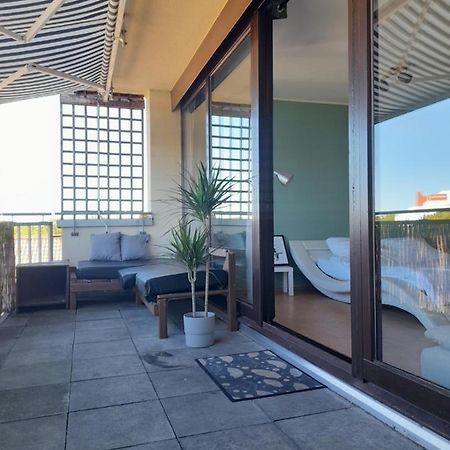 Budget Suite Mit Balkon - Privatzimmer In Wohnung - Netflix & Minibar Inklusive Koblenz  Eksteriør billede