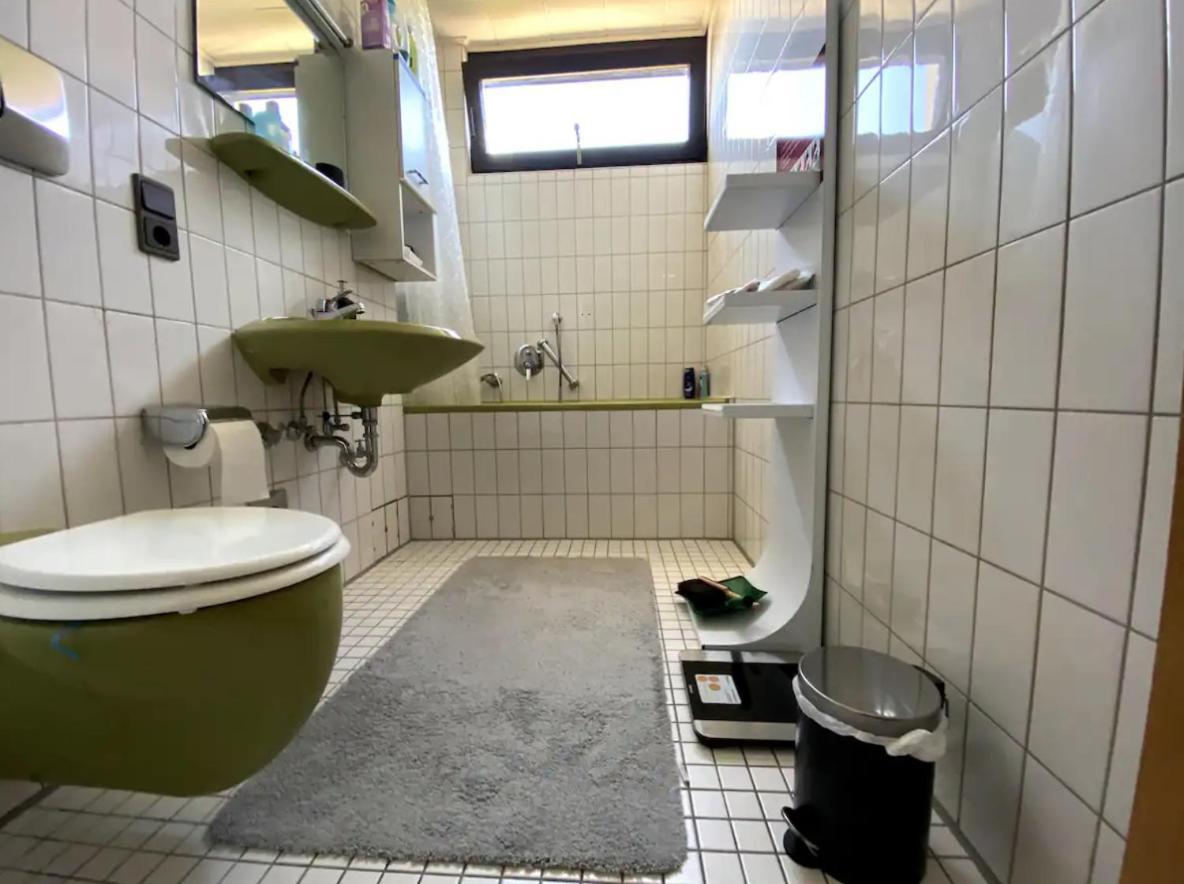 Budget Suite Mit Balkon - Privatzimmer In Wohnung - Netflix & Minibar Inklusive Koblenz  Eksteriør billede